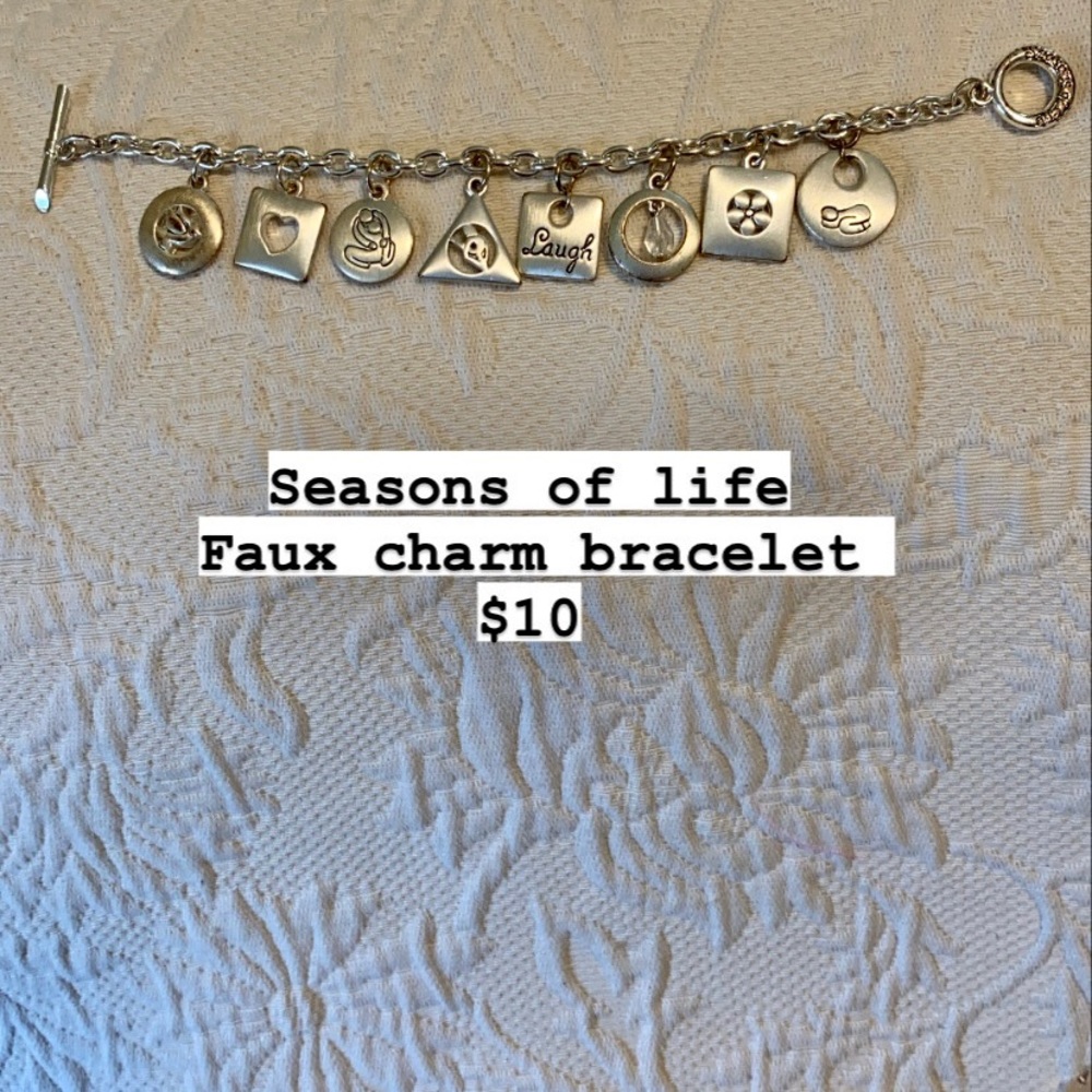 Charm bracelet
